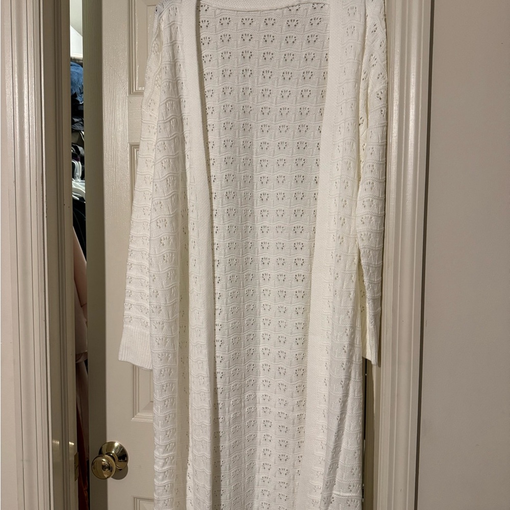 Elegant White Cardigan